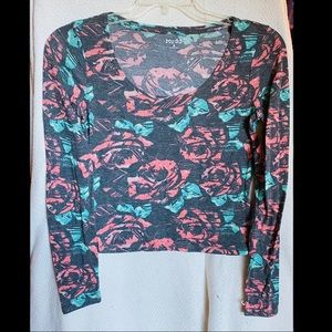 Mudd, medium, grey with pink and turquoise roses